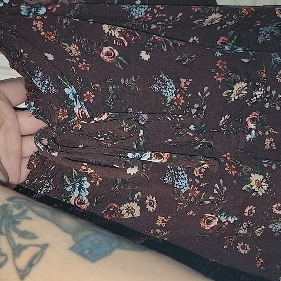 Floral Midi Dress - Picture 10 of 12